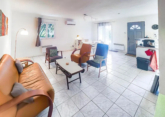 Pause Nature Avec Piscine